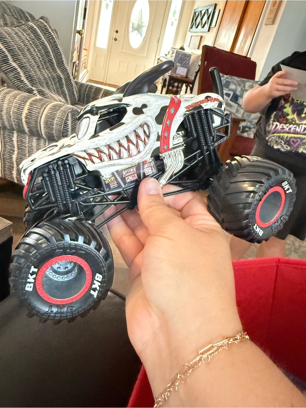 Skull Monster Truck Toy - White & Black Kids Toy